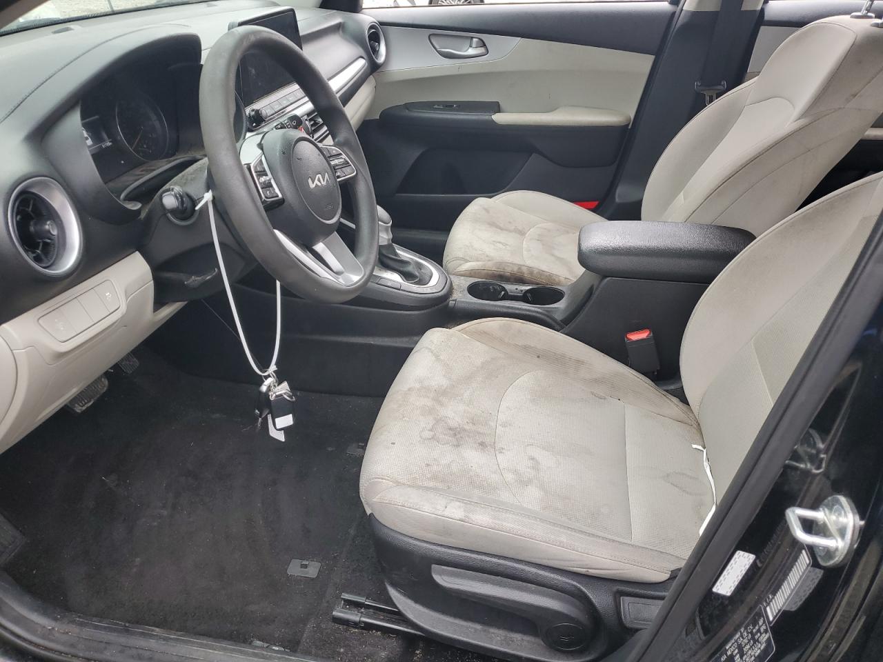 2023 Kia Forte - Image 7
