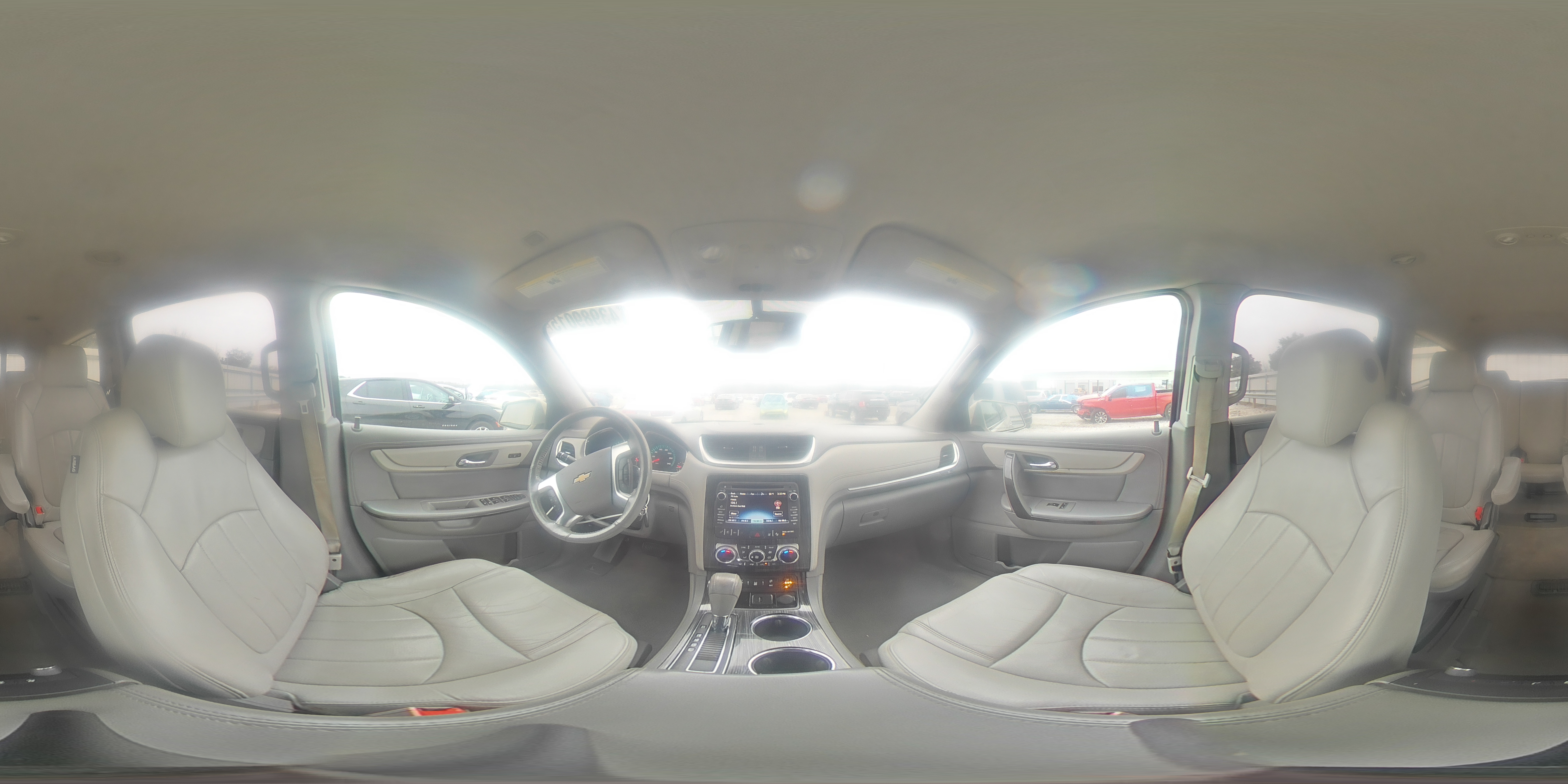 2015 Chevrolet Traverse - Image 15