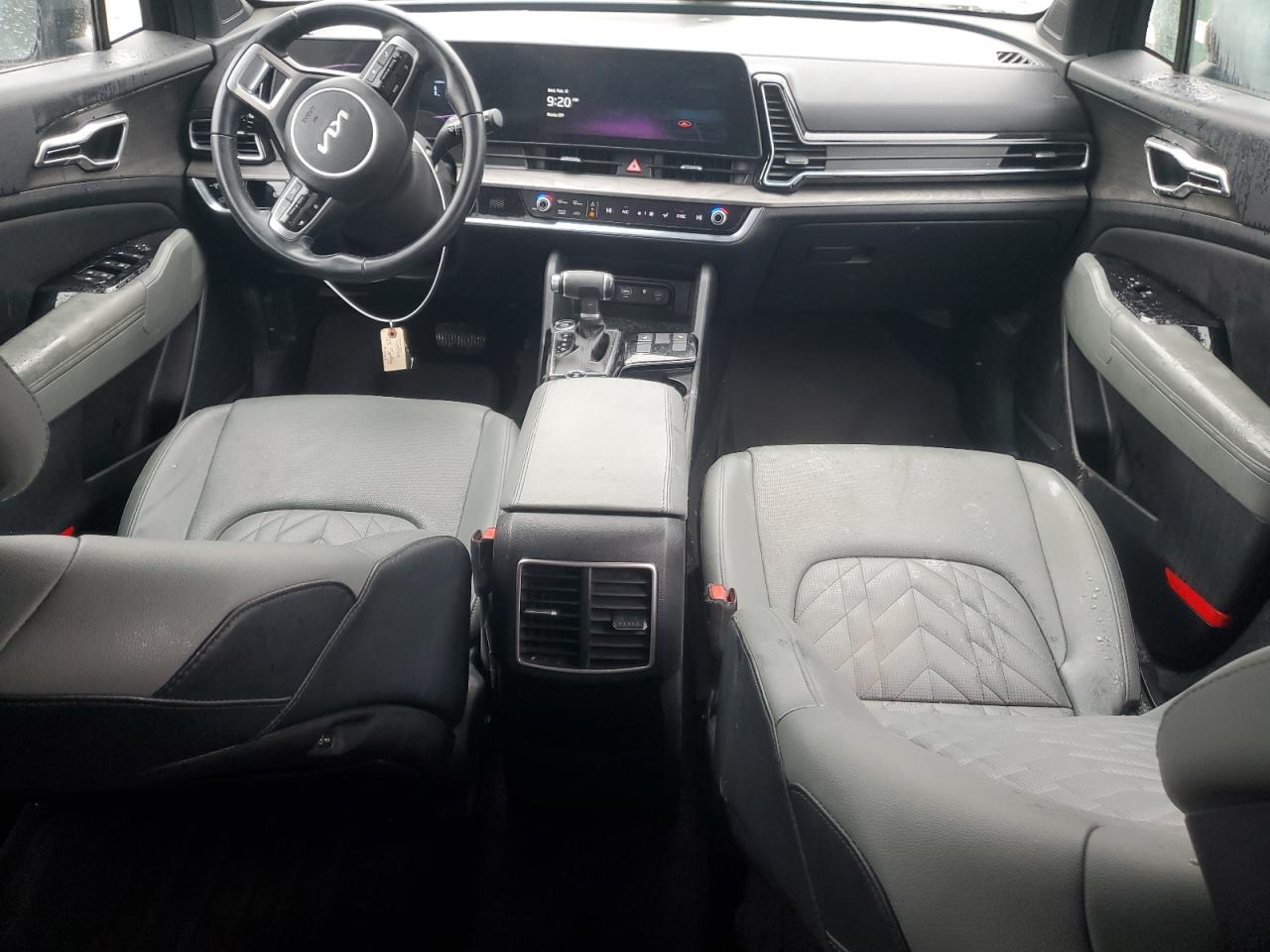 2023 Kia Sportage - Image 8