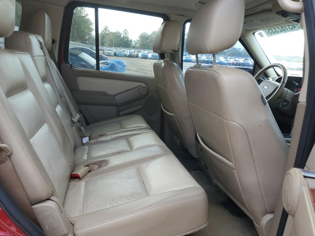 2007 Ford Explorer - Image 10