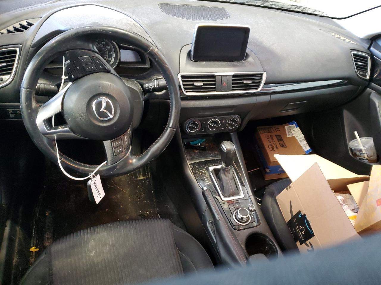 2016 Mazda 3 - Image 8