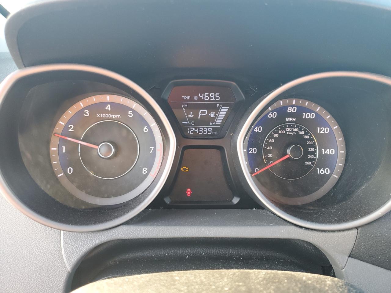 2016 Hyundai Elantra - Image 9