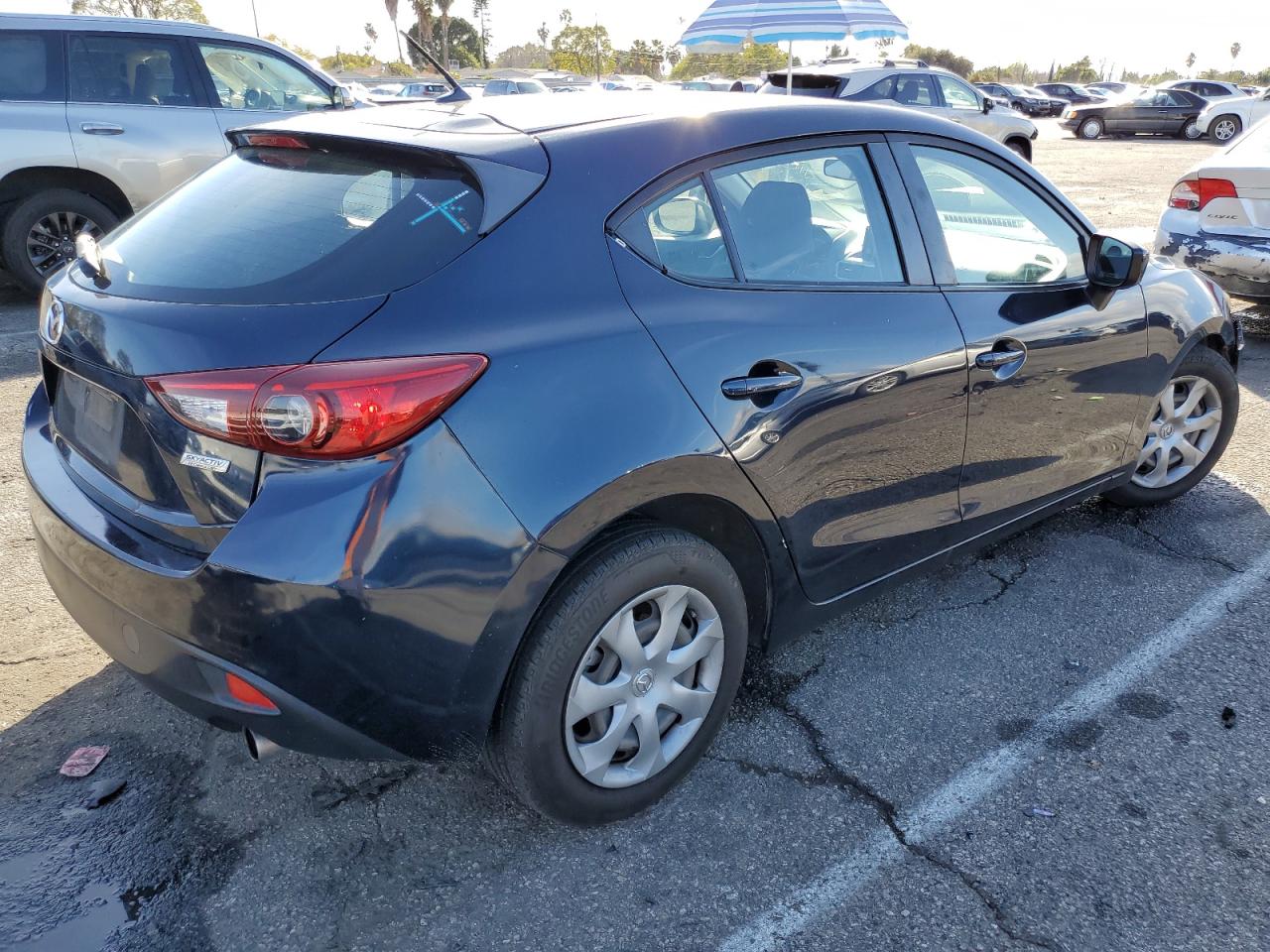 2016 Mazda 3 - Image 3