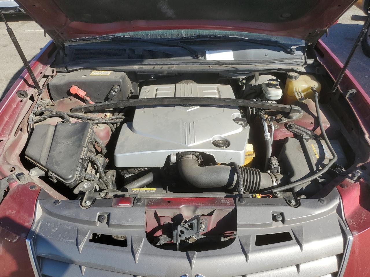 2004 Cadillac SRX - Image 12