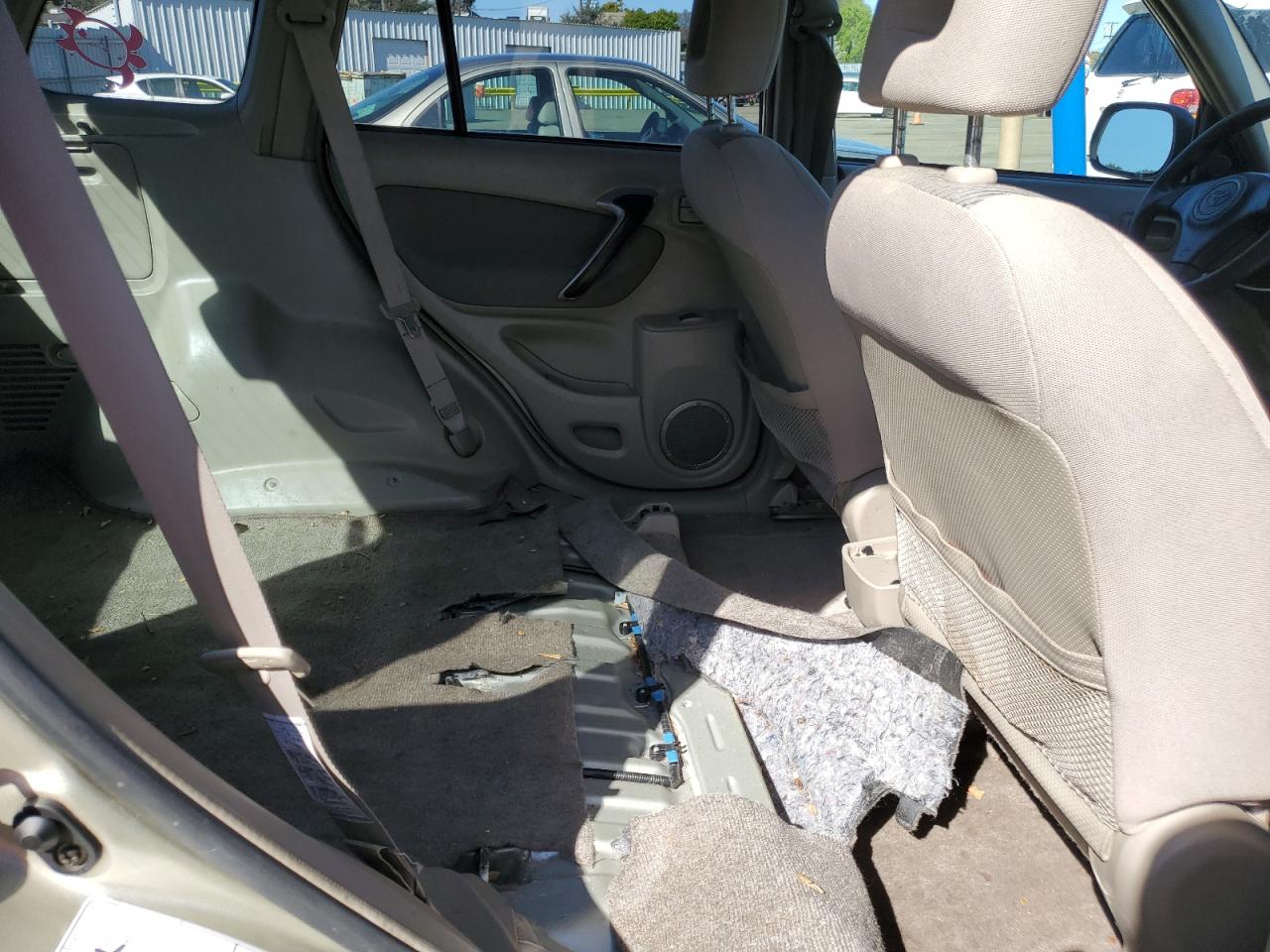 2002 Toyota RAV 4 - Image 11