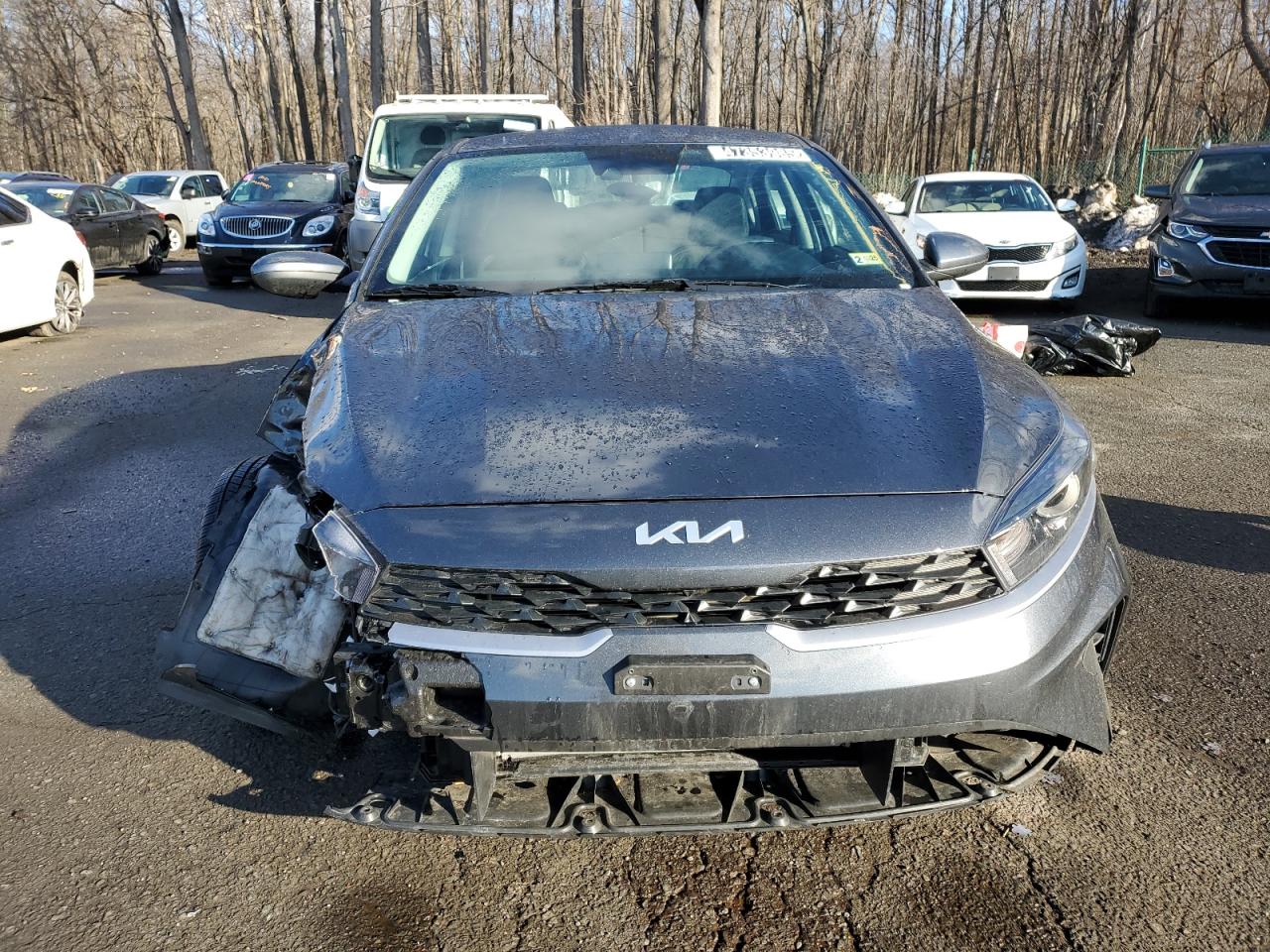 2024 Kia Forte - Image 5