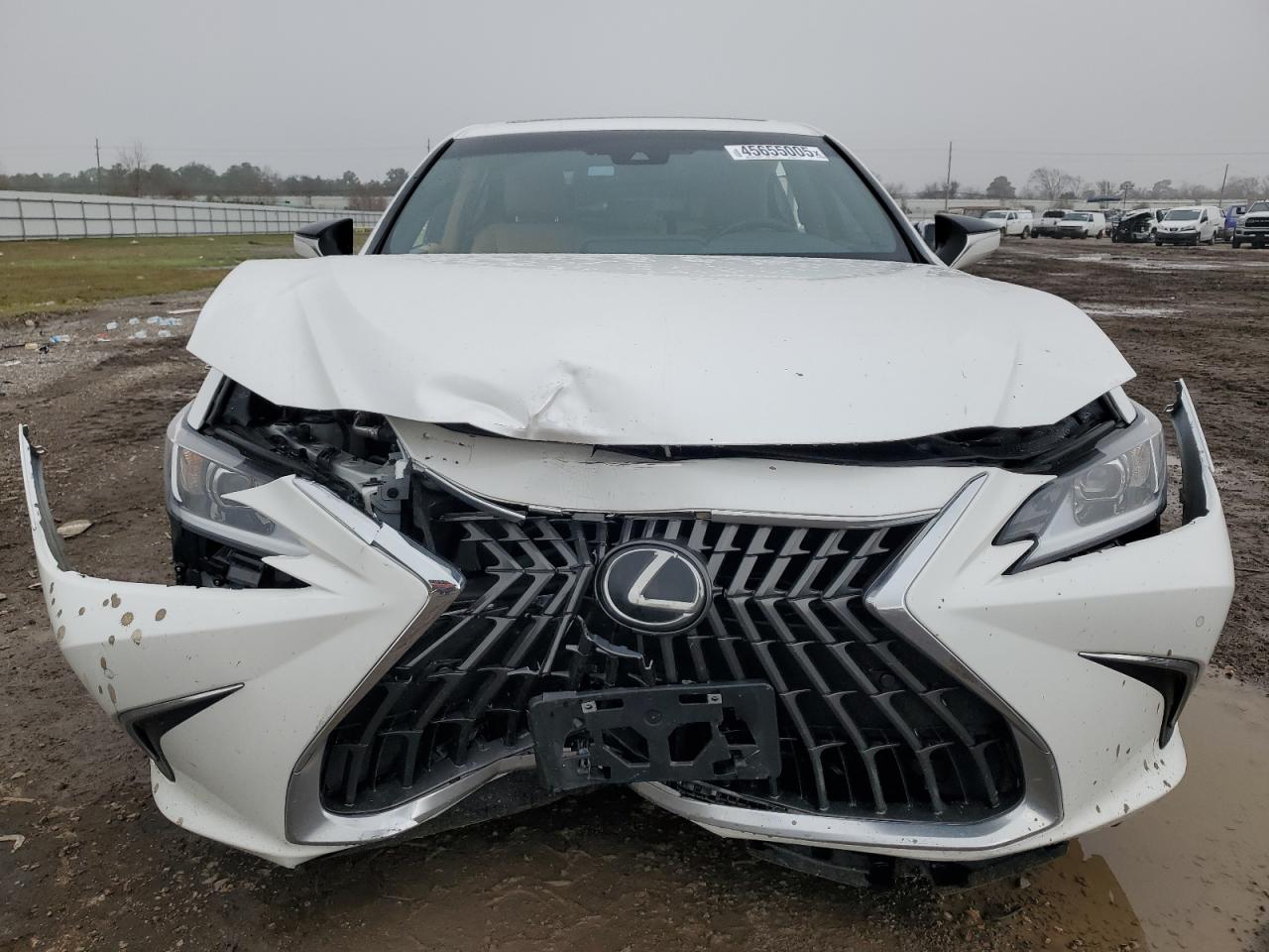 2022 Lexus ES - Image 5
