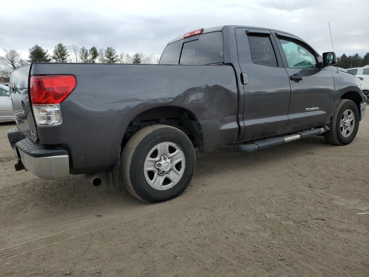 2013 Toyota Tundra - Image 3