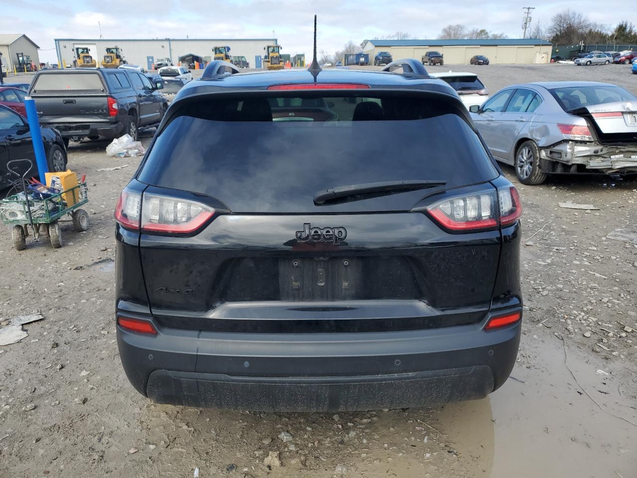 2020 Jeep Grand Cherokee - Image 6