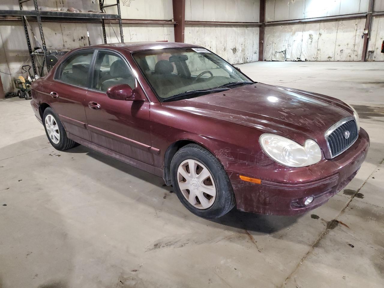 2004 Hyundai Sonata - Image 4