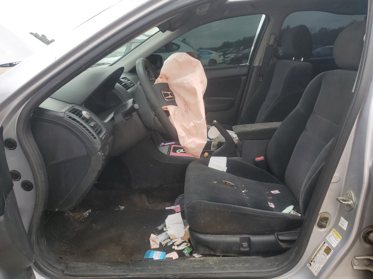 2004 Honda Accord - Image 7