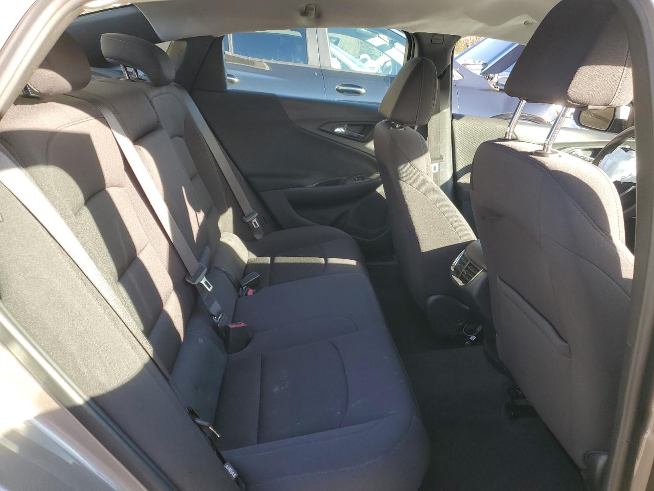 2023 Chevrolet Malibu - Image 10