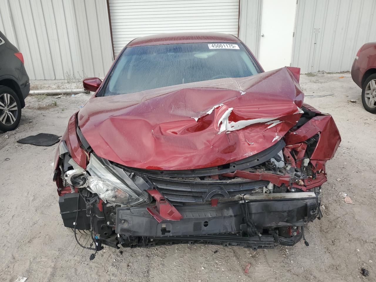 2018 Nissan Altima - Image 5