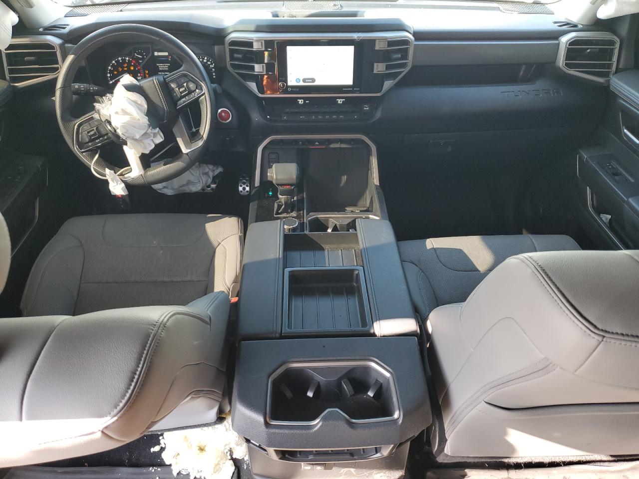 2024 Toyota Tundra - Image 8