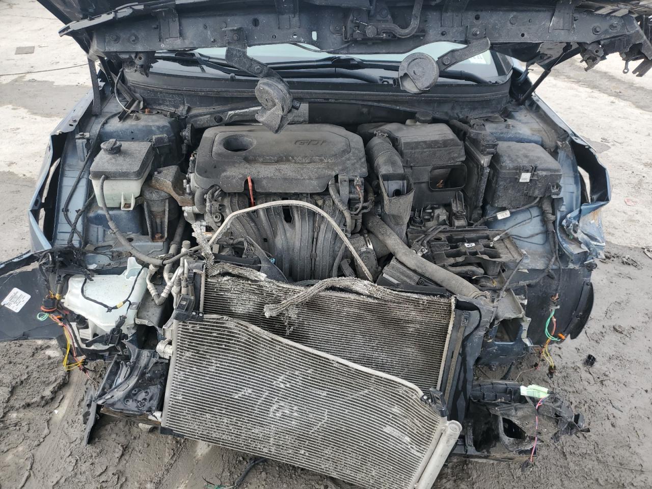 2016 Hyundai Sonata - Image 12