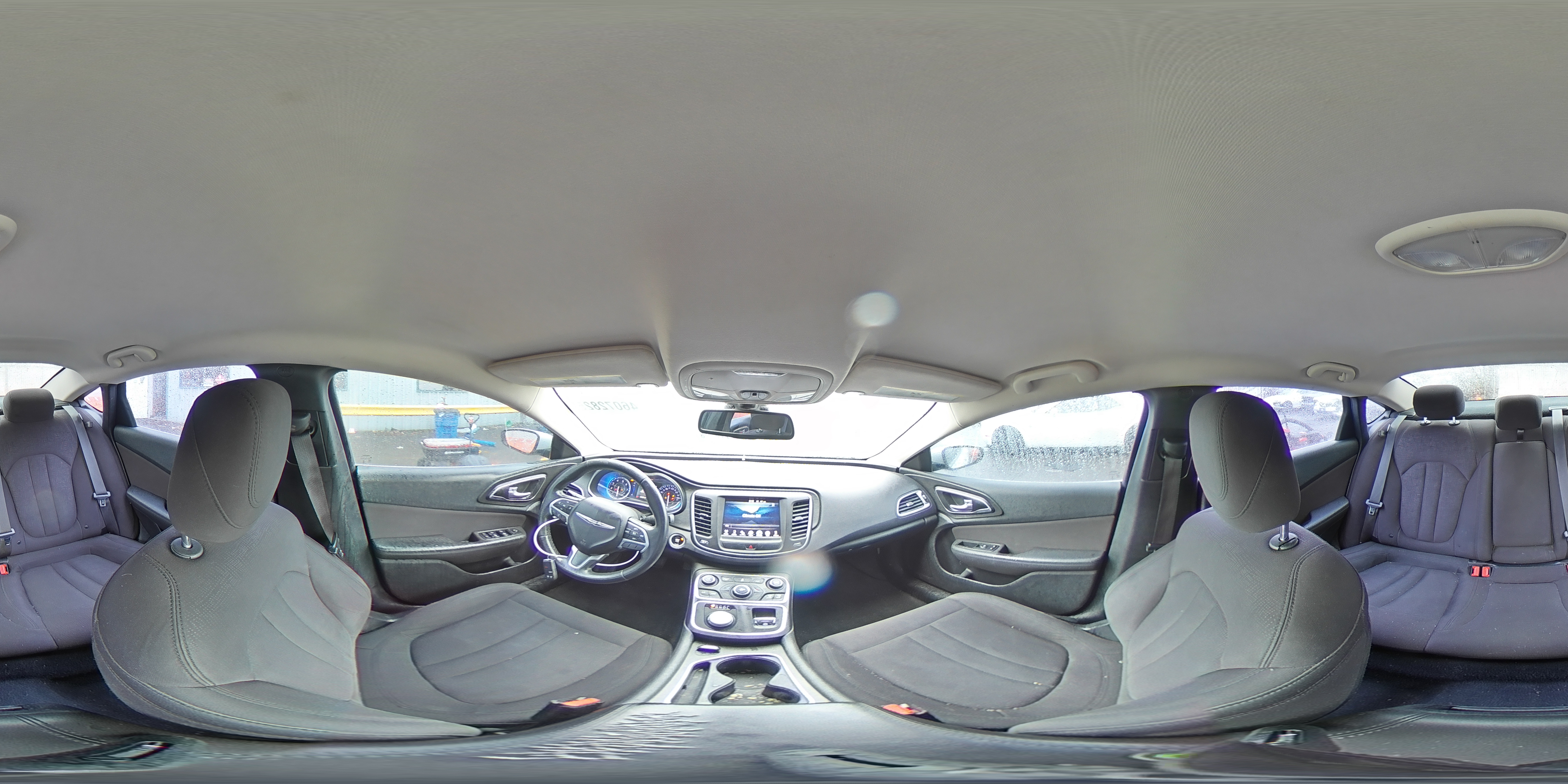 2015 Chrysler 200 - Image 12