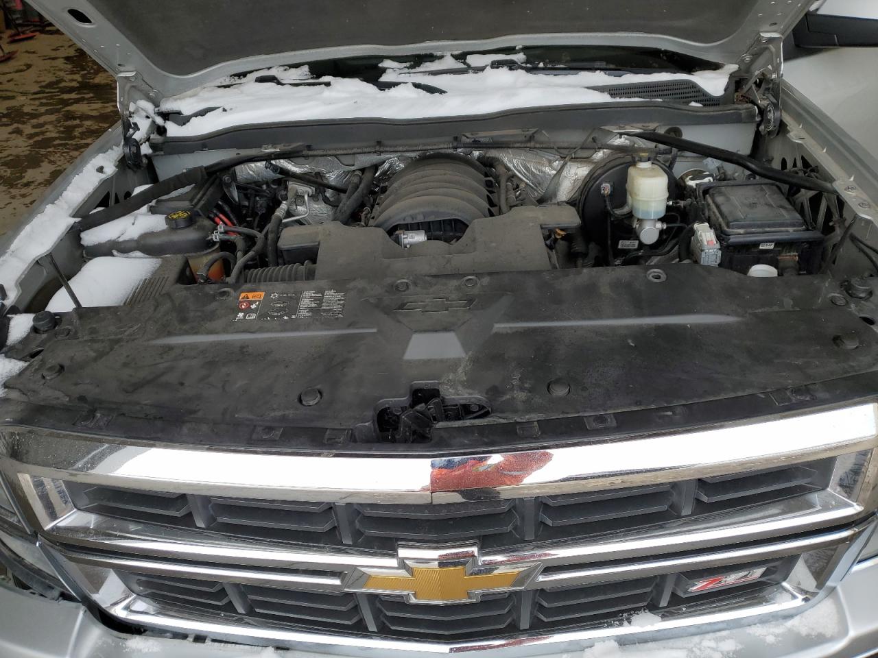 2015 Chevrolet Silverado - Image 12