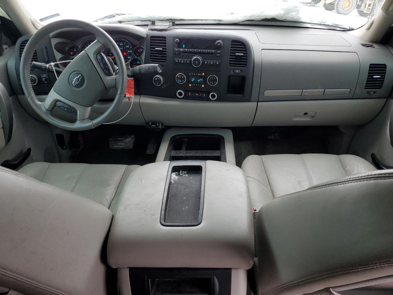 2012 Chevrolet Silverado - Image 8
