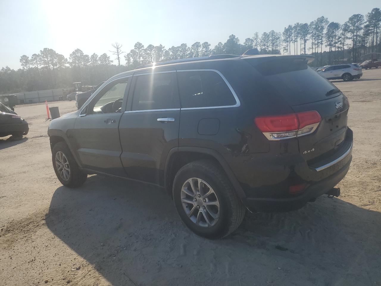 2014 Jeep Grand Cherokee - Image 2
