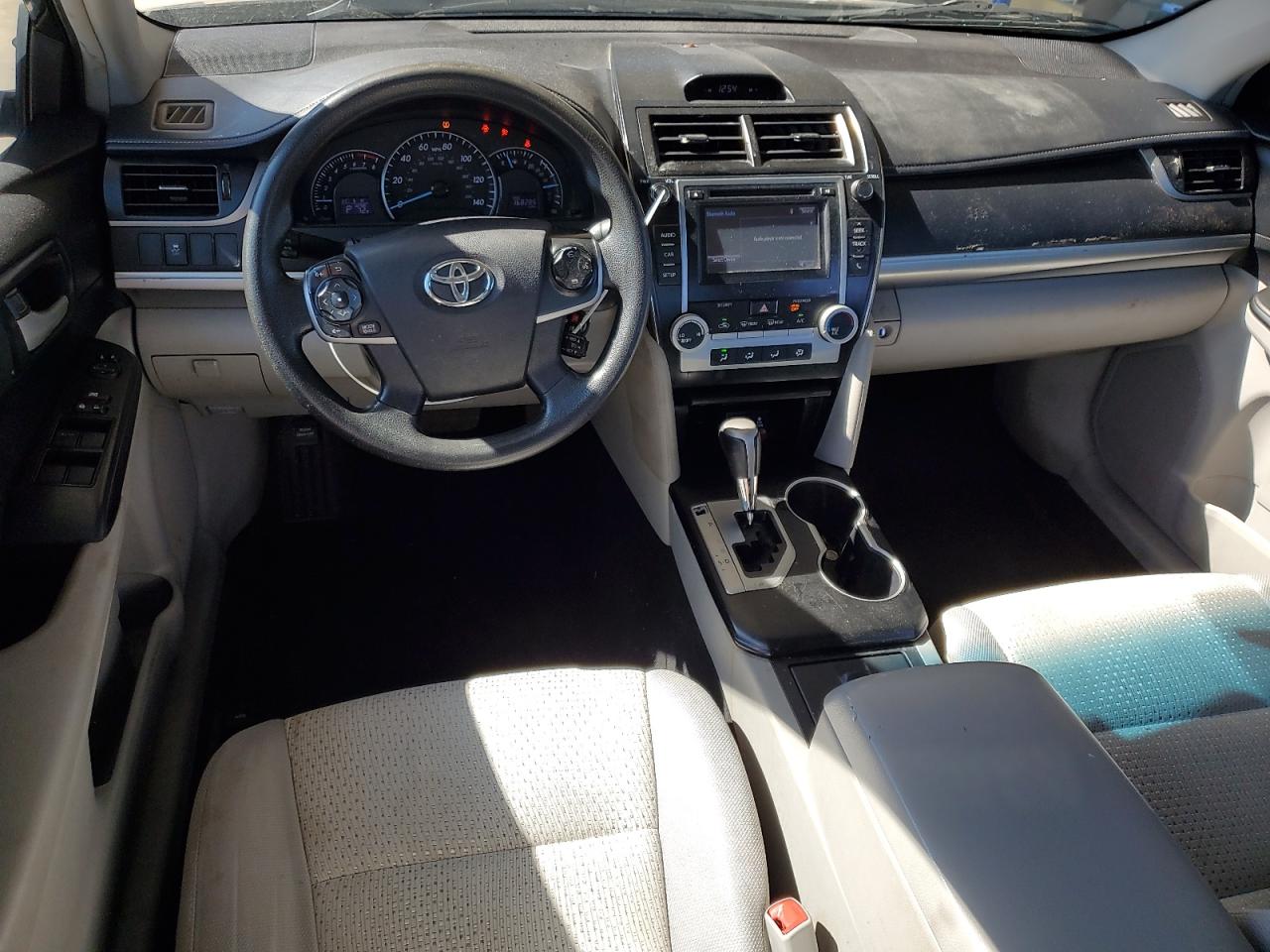 2014 Toyota Camry - Image 8