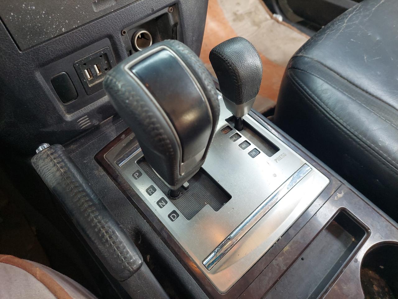 JMYLRV95WBJJ704094 - 2011 Mitsubishi Pajero - #47153905