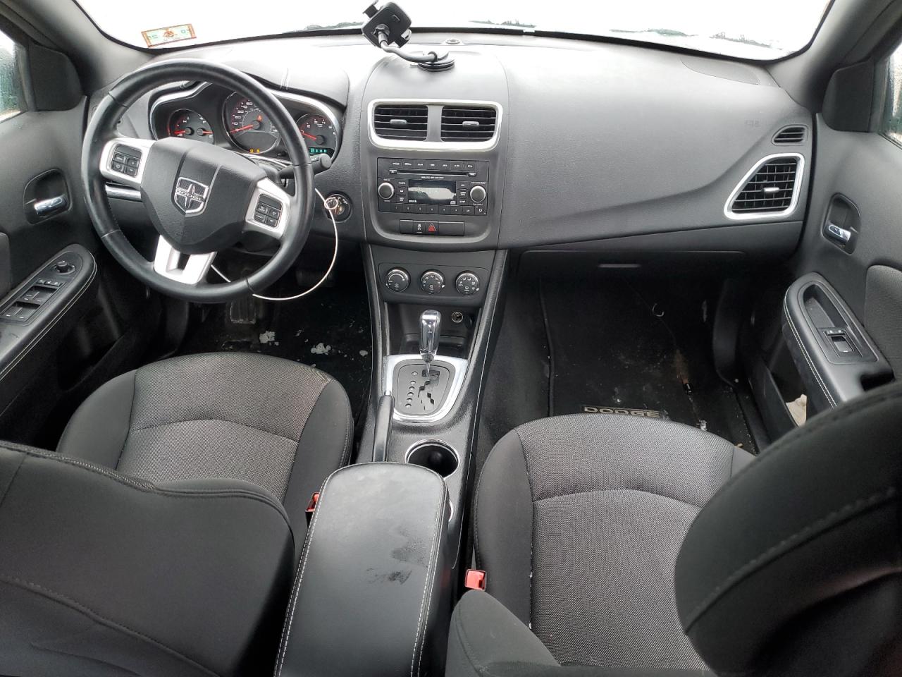 2014 Dodge Avenger - Image 8