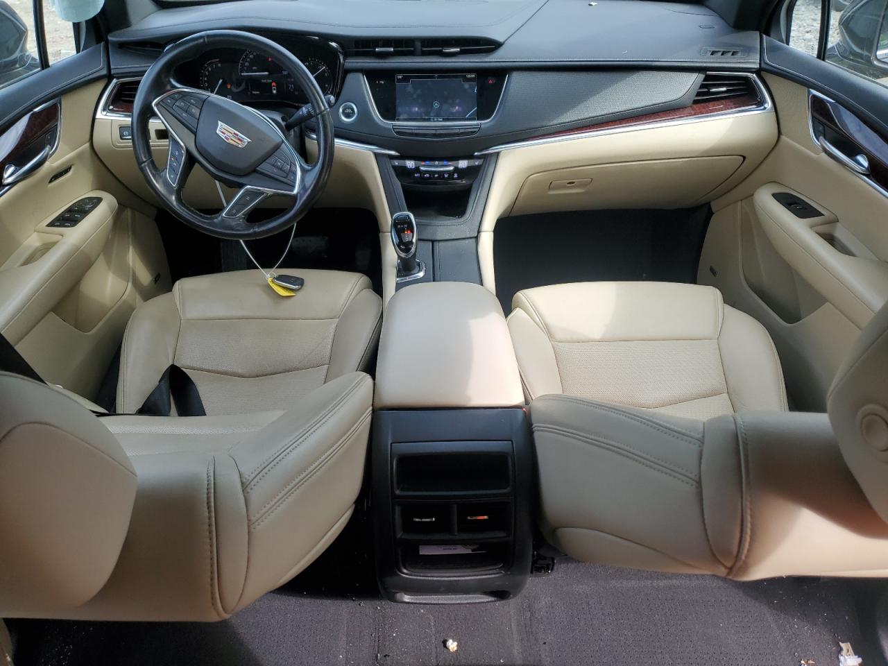 2019 Cadillac XT5 - Image 8
