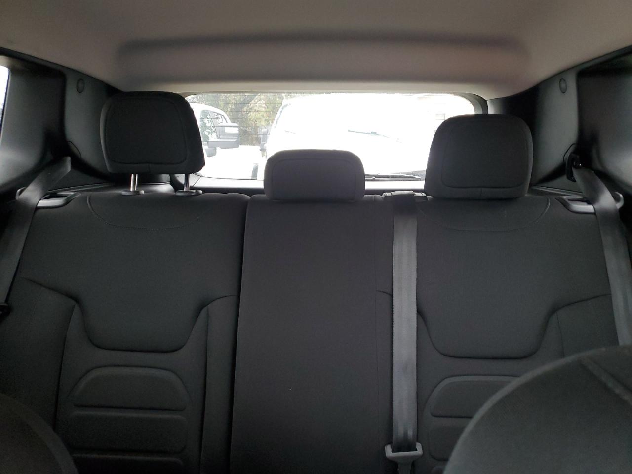 2019 Jeep Renegade - Image 10