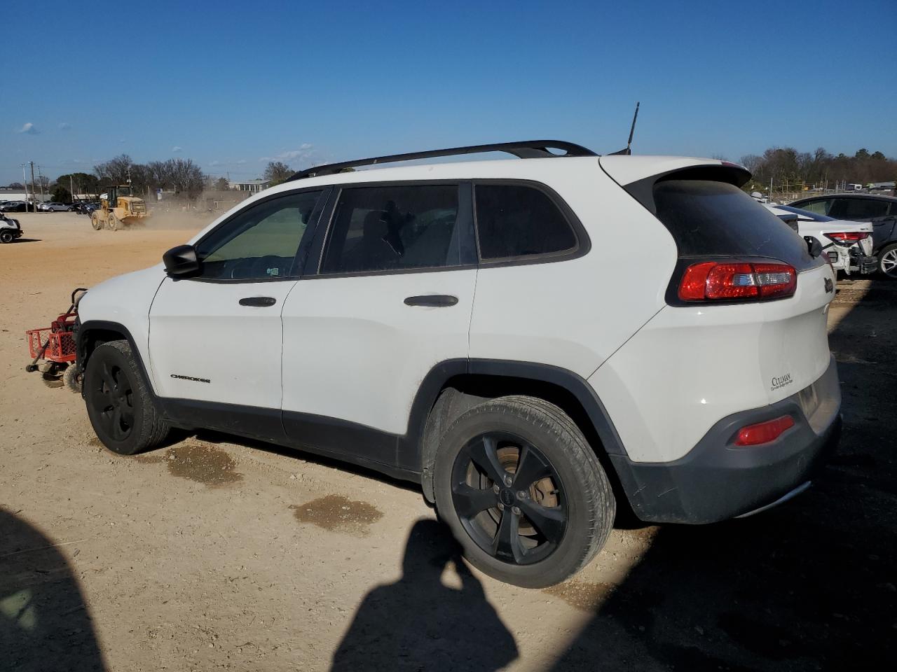 2016 Jeep Grand Cherokee - Image 2