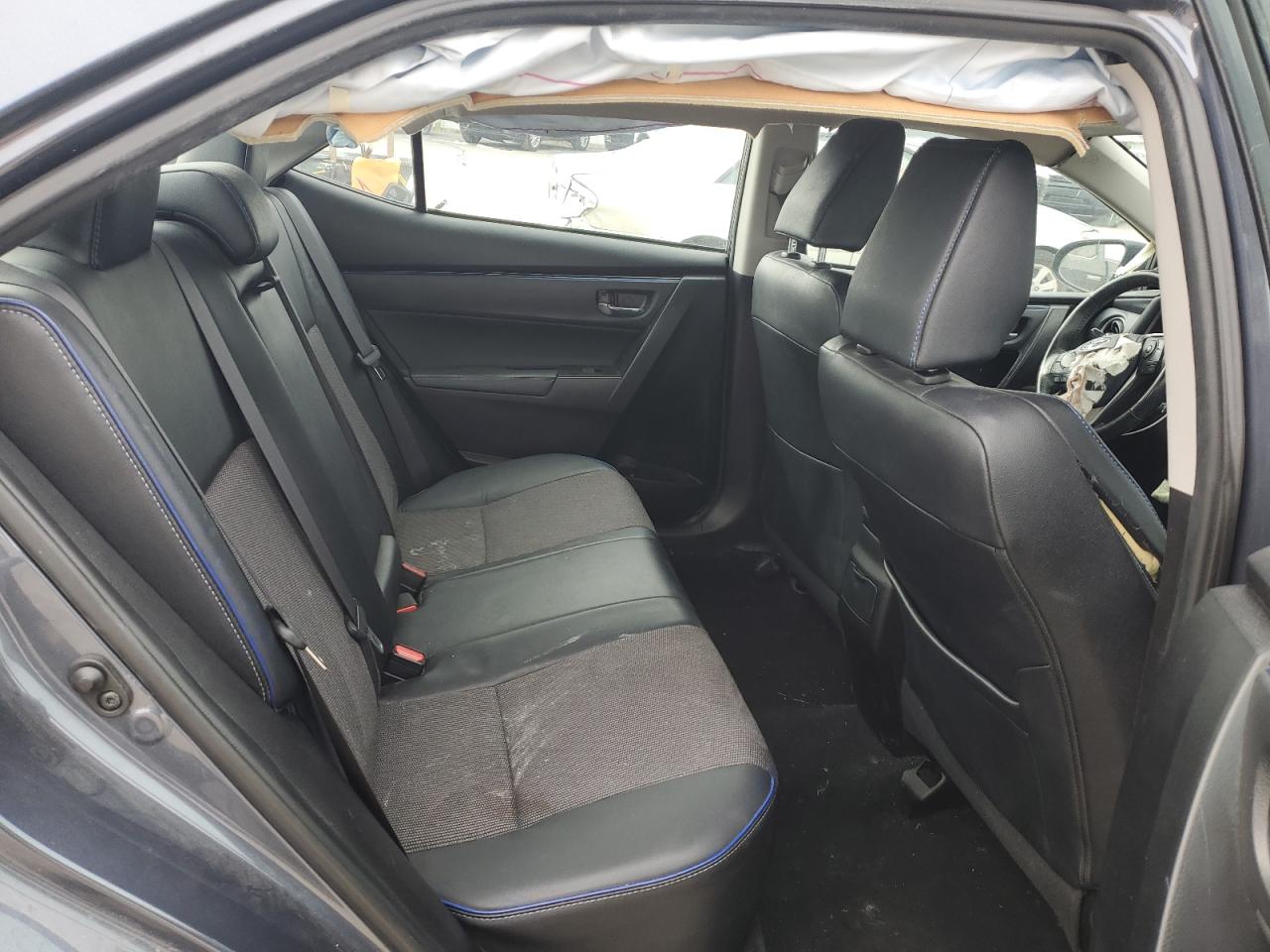 2017 Toyota Corolla - Image 10