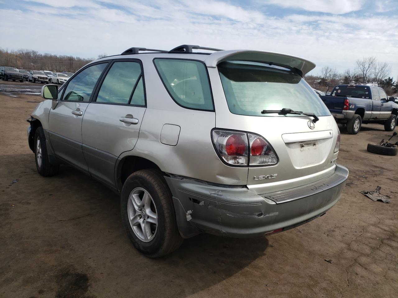 2003 Lexus RX - Image 2