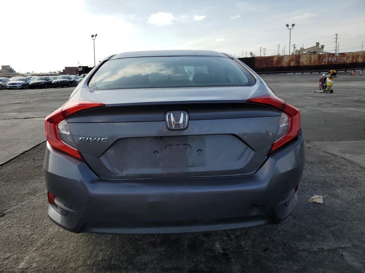 2017 Honda Civic - Image 6