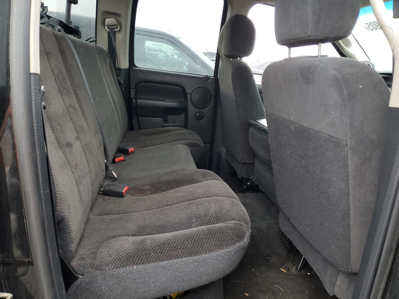 2003 Dodge RAM - Image 11