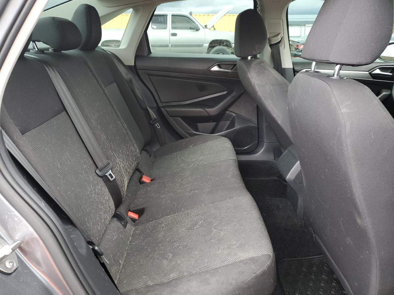 2019 Volkswagen Jetta - Image 10
