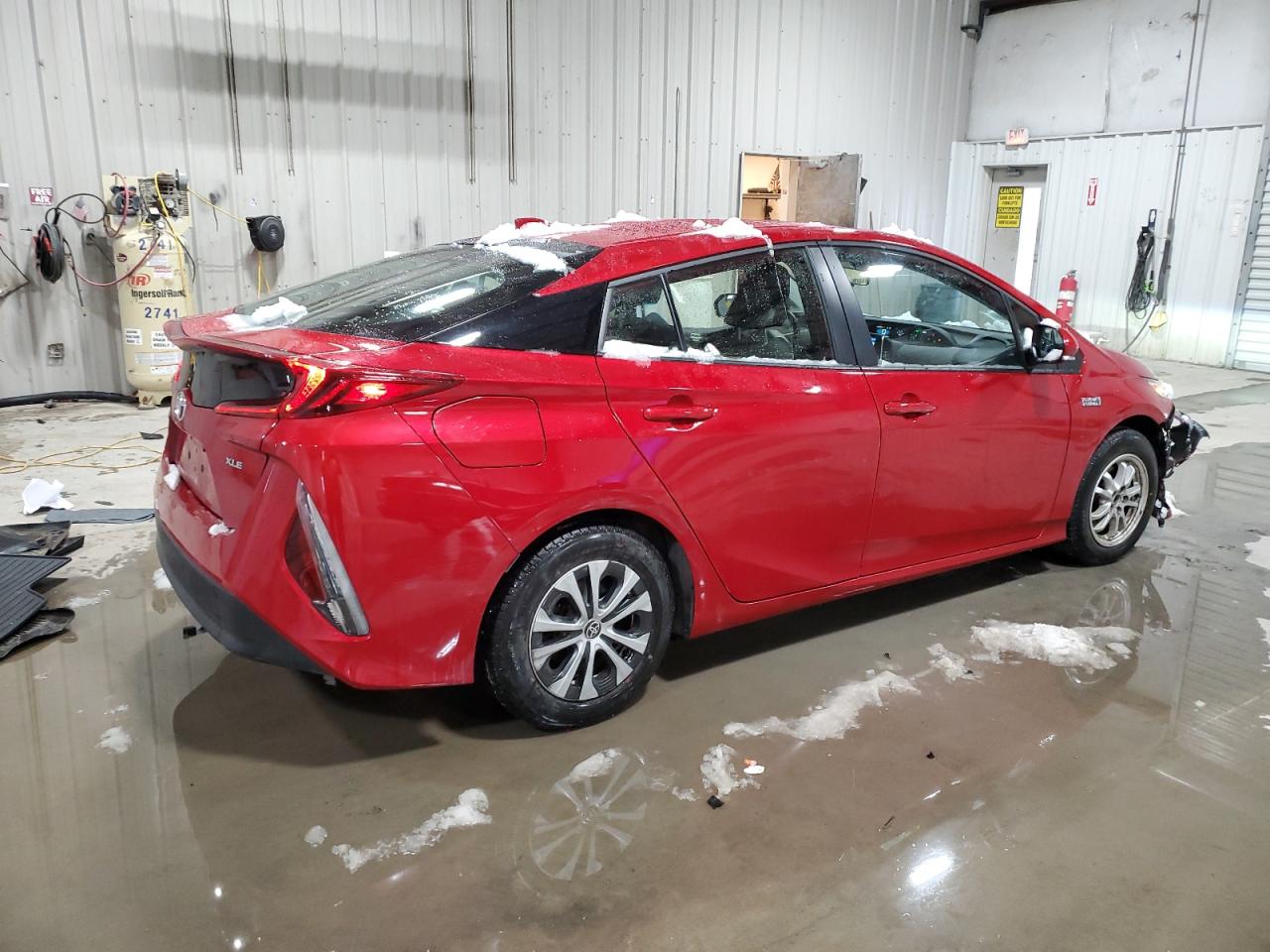 2022 Toyota Prius - Image 3