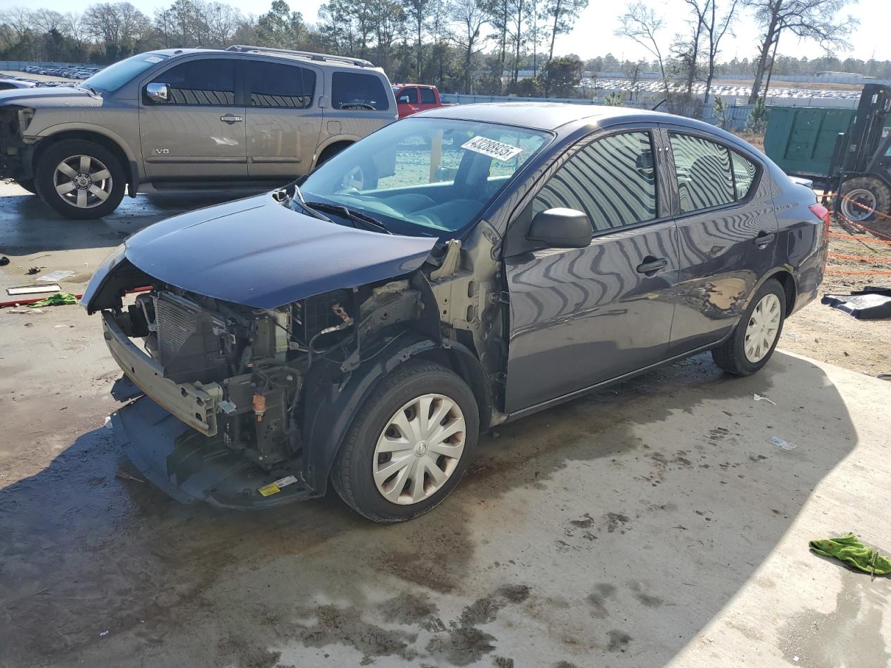 2015 Nissan Versa - Image 1
