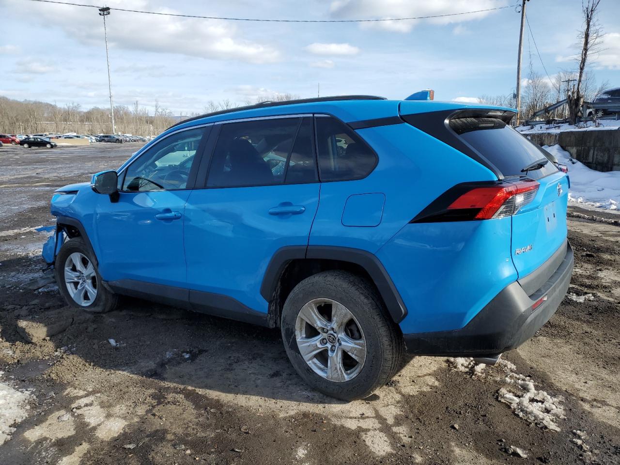 2021 Toyota RAV 4 - Image 2