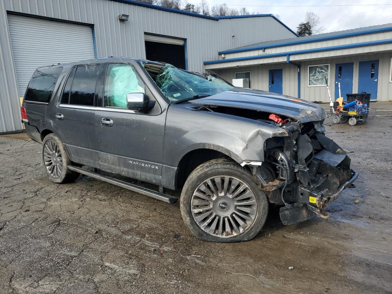 2015 Lincoln Navigator - Image 4