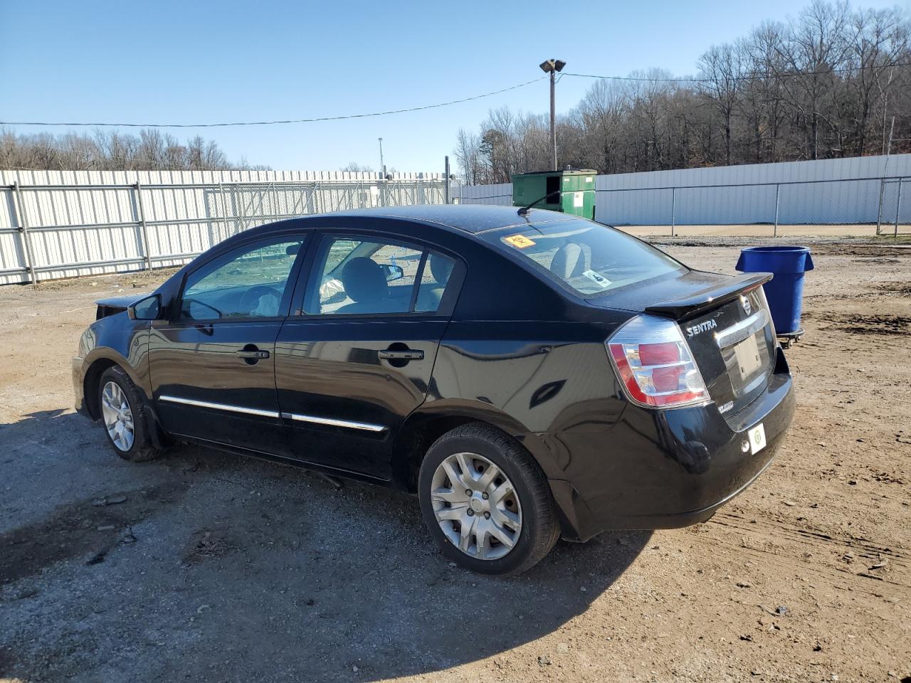 2012 Nissan Sentra - Image 2