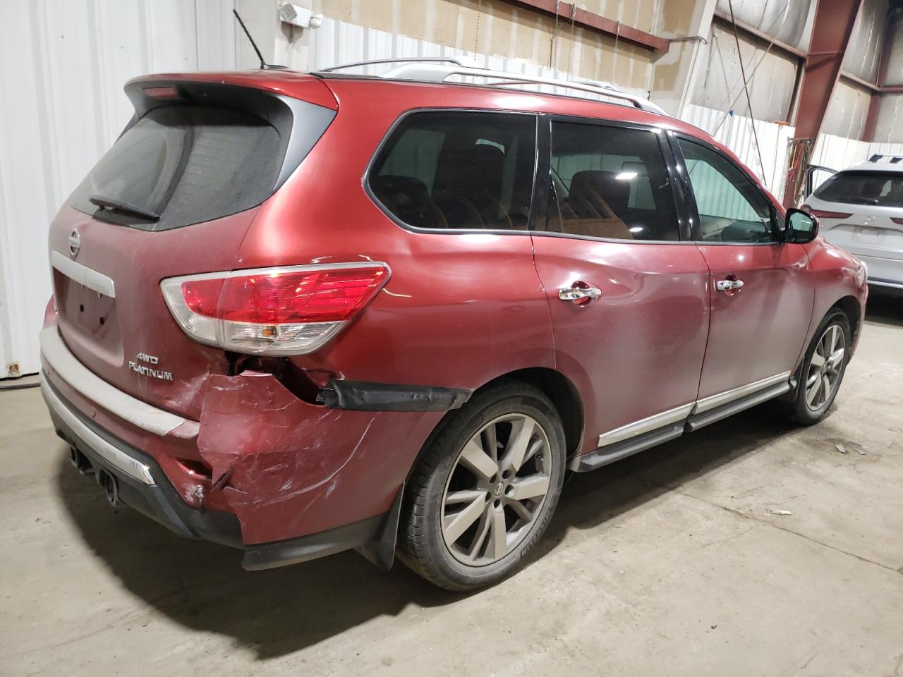 2014 Nissan Pathfinder - Image 3
