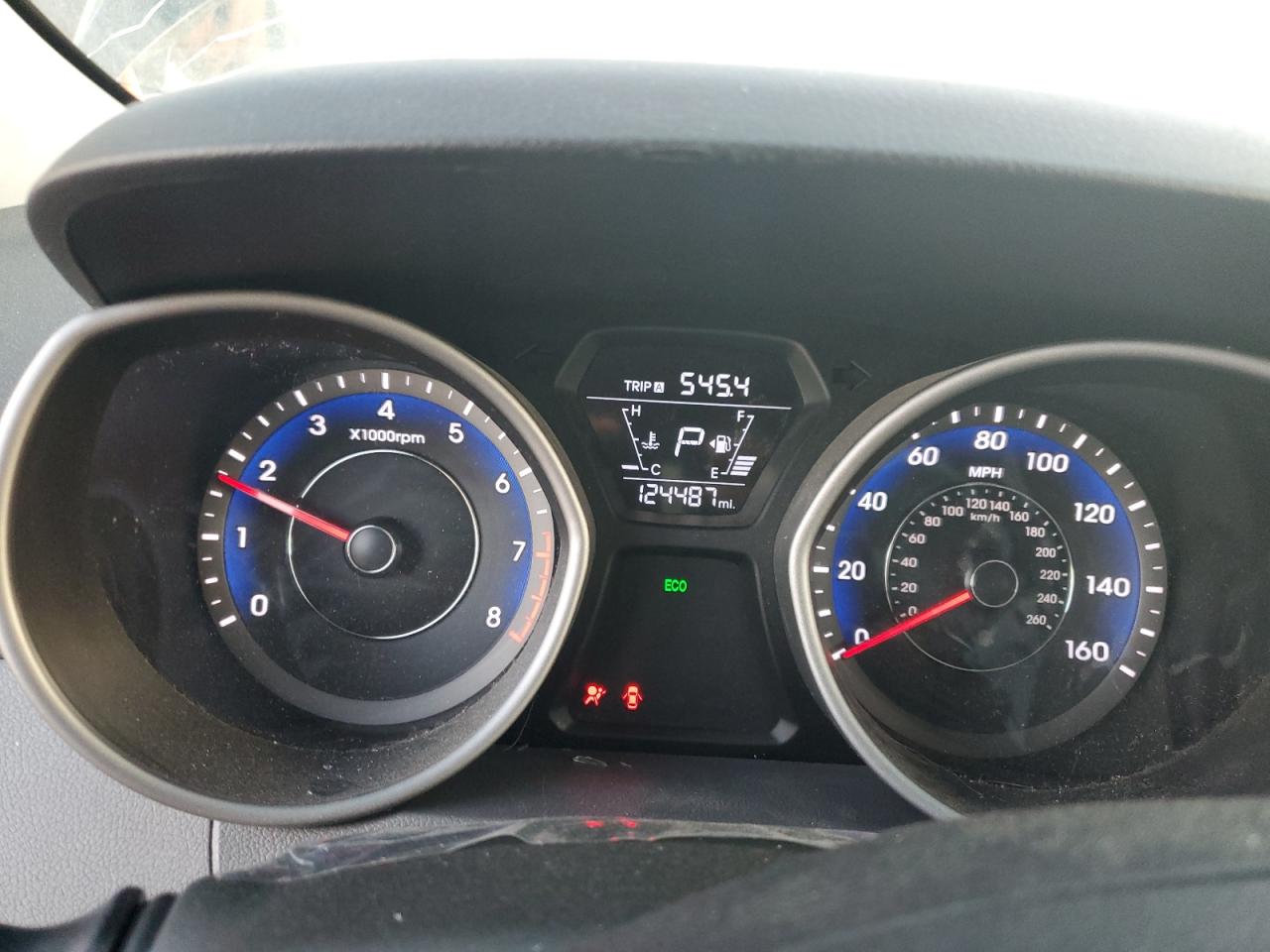 2015 Hyundai Elantra - Image 9
