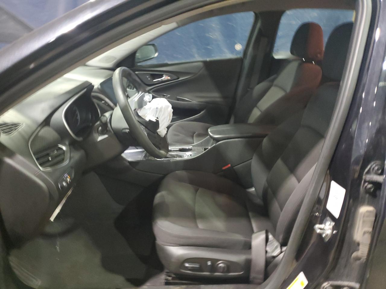 2023 Chevrolet Malibu - Image 7