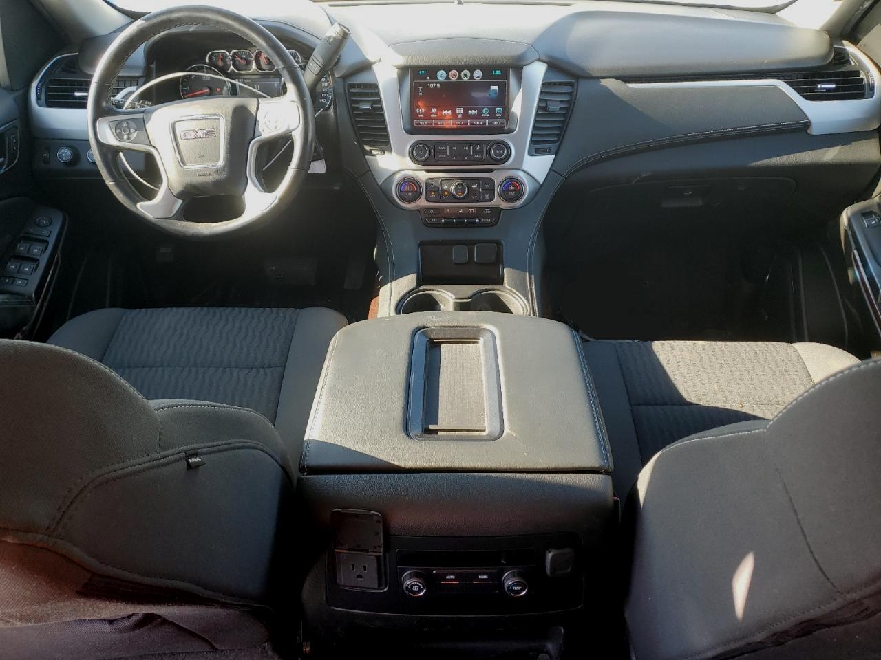 2019 GMC Yukon - Image 8