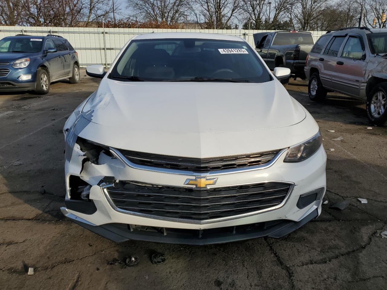 2018 Chevrolet Malibu - Image 5