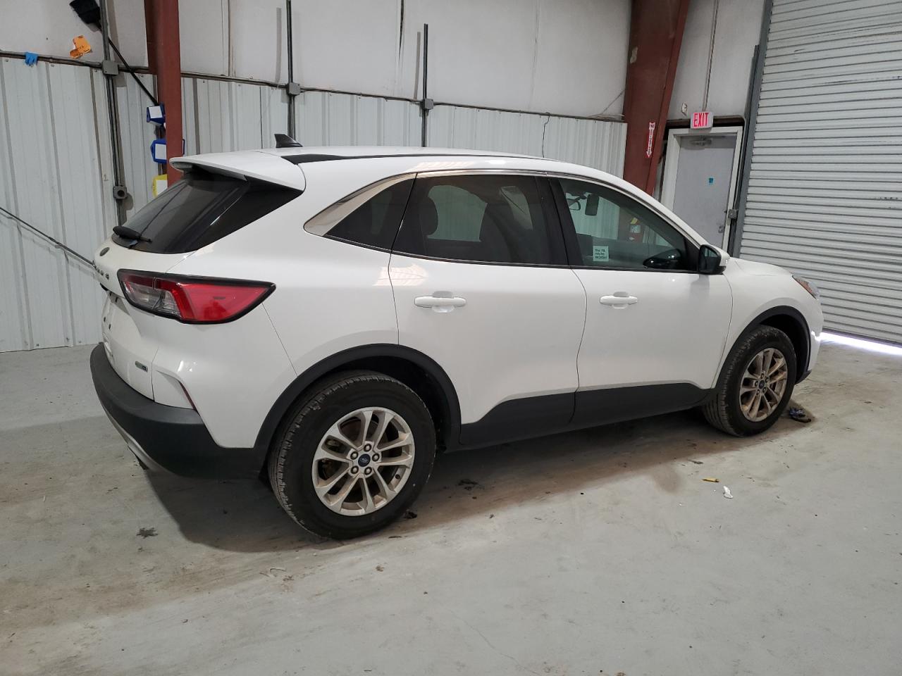 2020 Ford Escape - Image 3