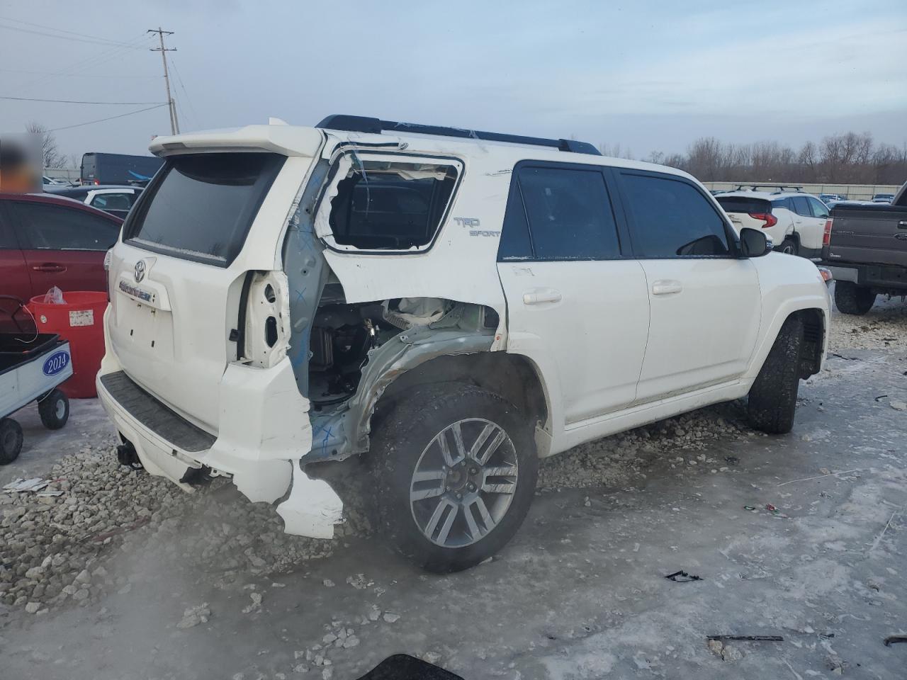 2022 Toyota 4Runner - Image 3