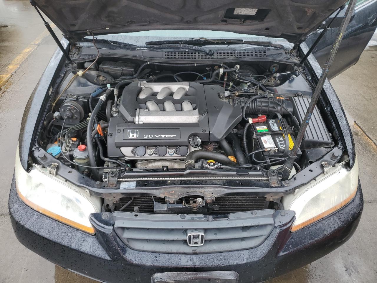 2000 Honda Accord - Image 11