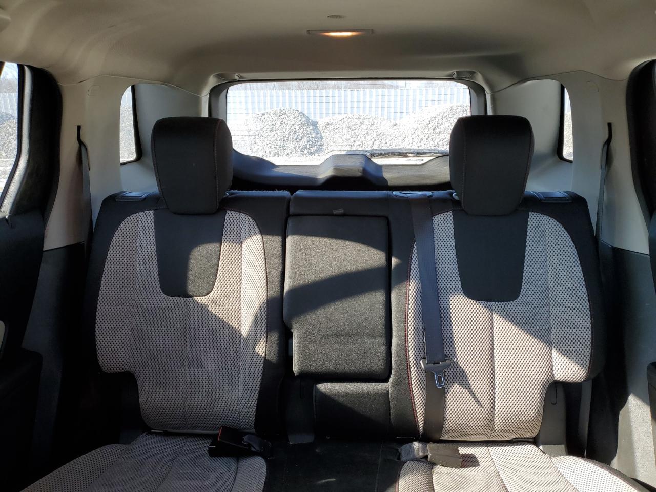 2015 GMC Terrain - Image 10