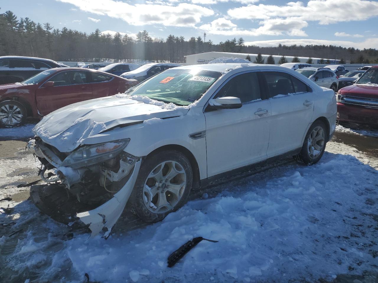 2011 Ford Taurus - Image 1