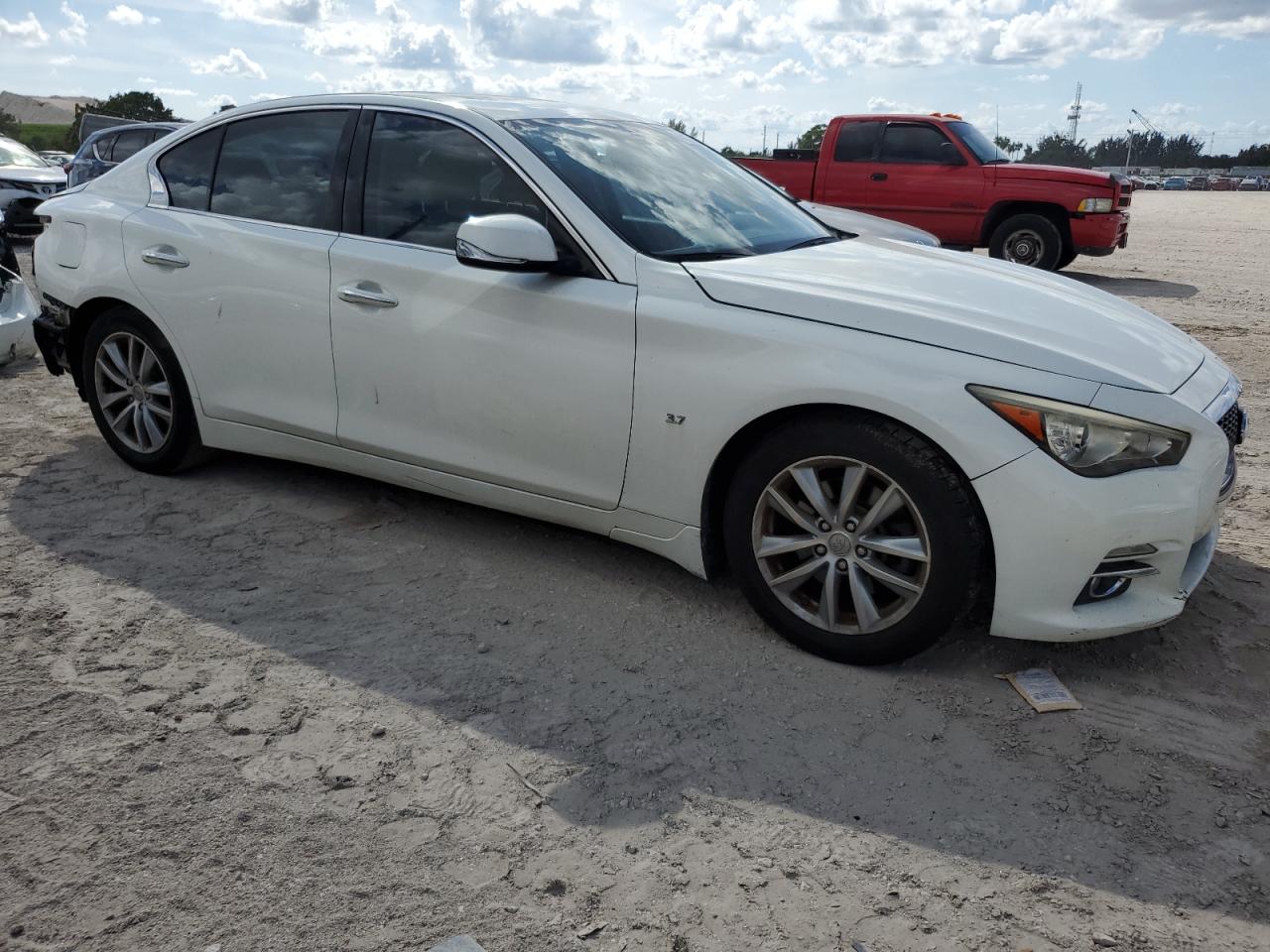 2014 Infiniti Q50 - Image 4